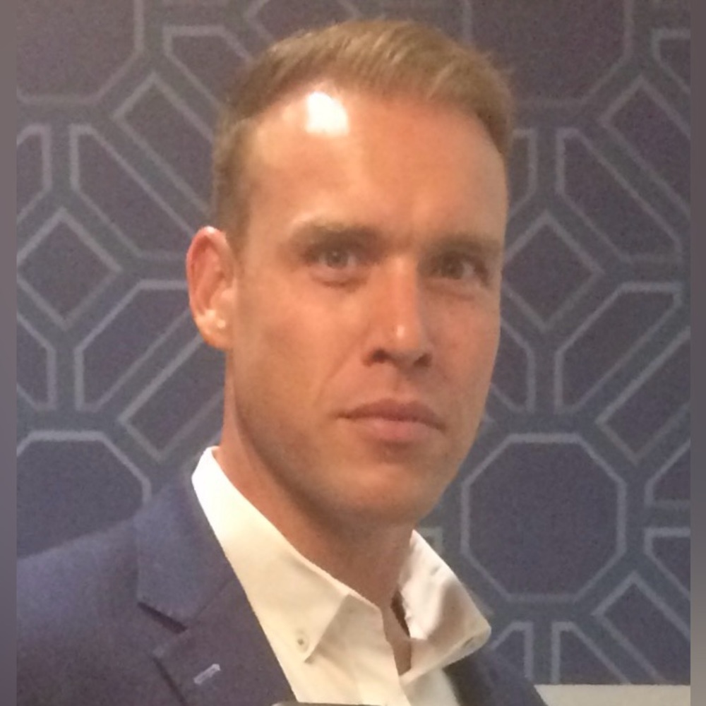 Meet your Posher, Steven
